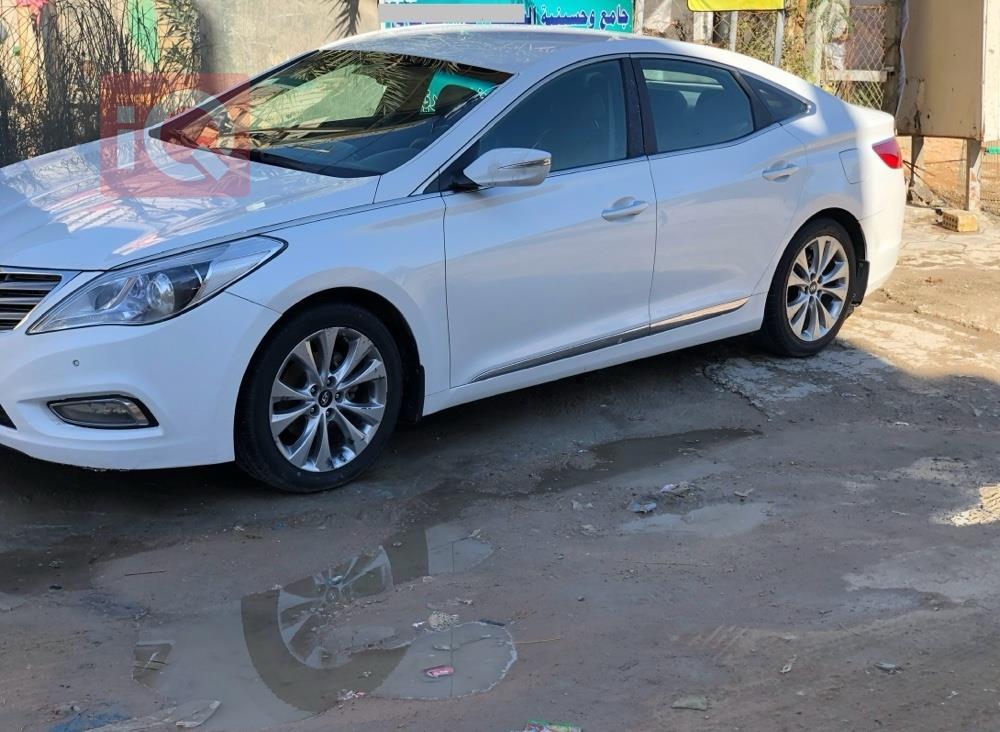 هيونداي أزيرا